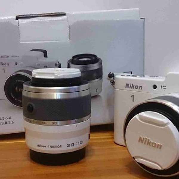 Nikon V1   2Kit SEt(10-30) (30-110) OR 換 J1/J2 買家保錢