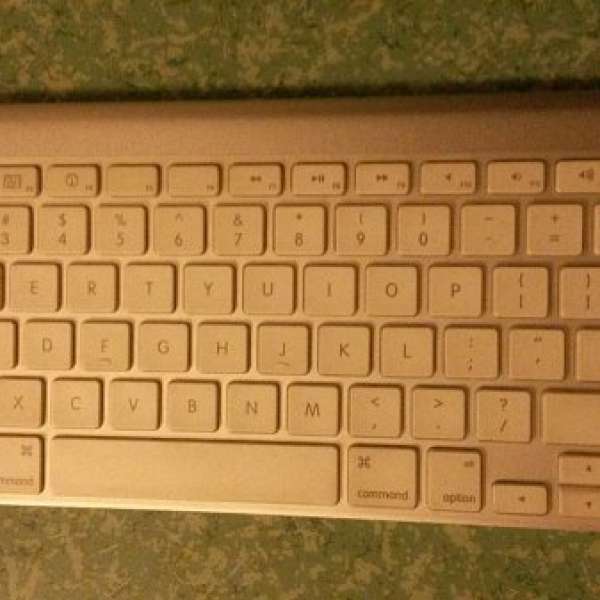 Apple wireless keyboard 