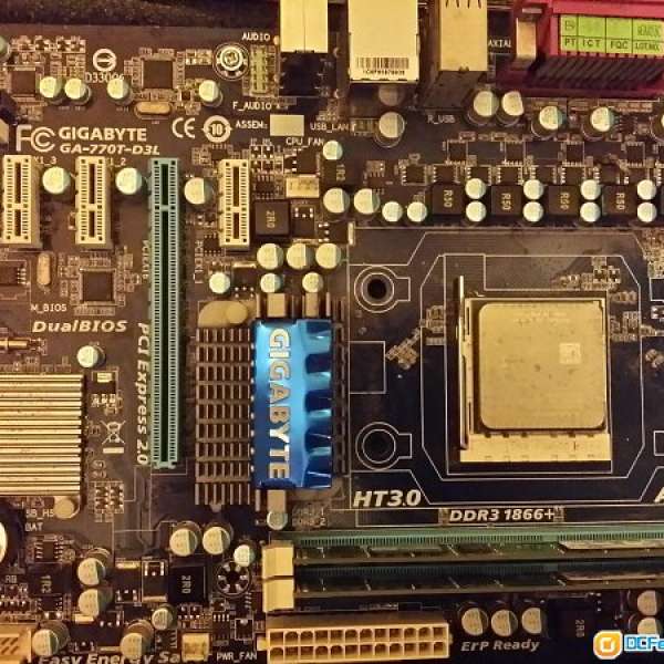 AMD Athlon ii x4 640 + 底板 + 4GB Ram