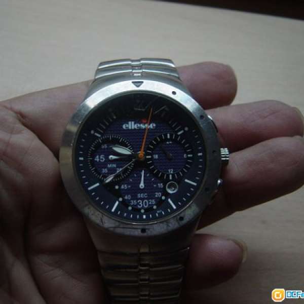 新淨 ellesse 計時六針手錶,只售HK$280(不議價)