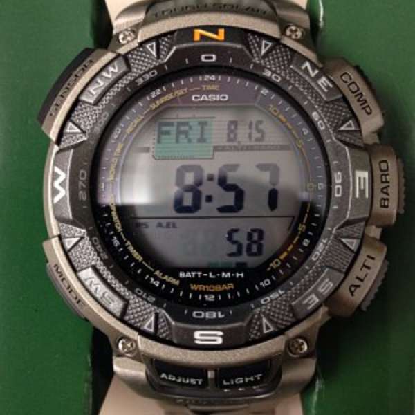 CASIO Protrek PRW-240 鈦金屬錶帶