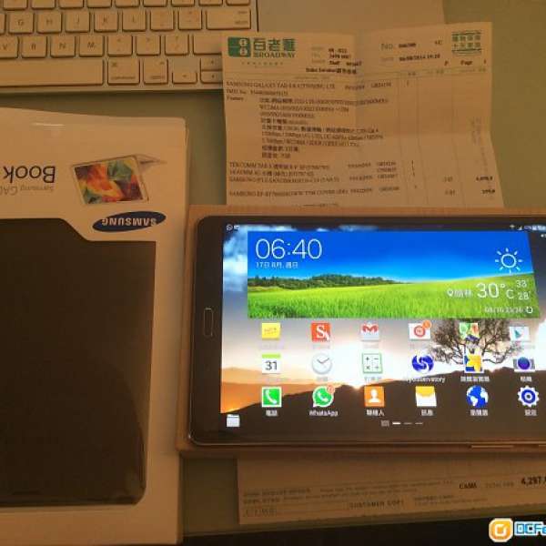 99% New Samsung Galaxy Tab S 8.4 啡色(4G). 8月6日百老匯買.跟原裝Book cover