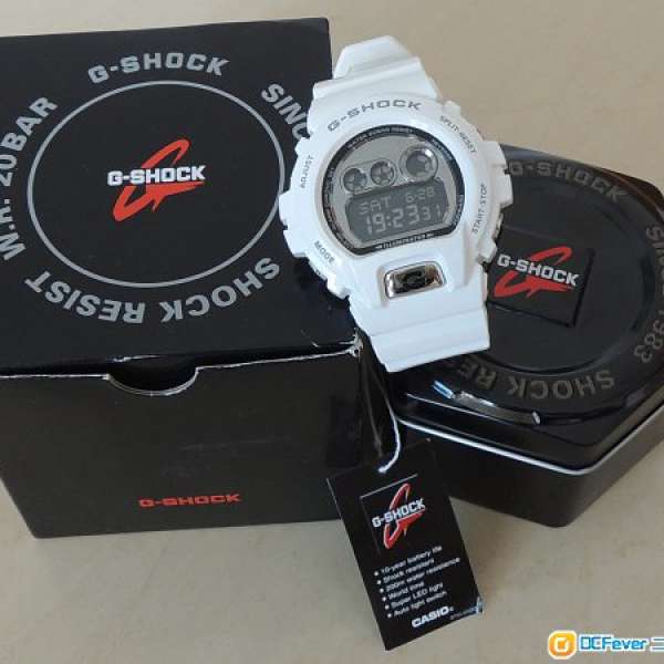 Casio G-Shock 手錶 (白色) 100% 全新　$799