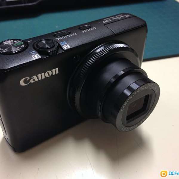 Canon S90