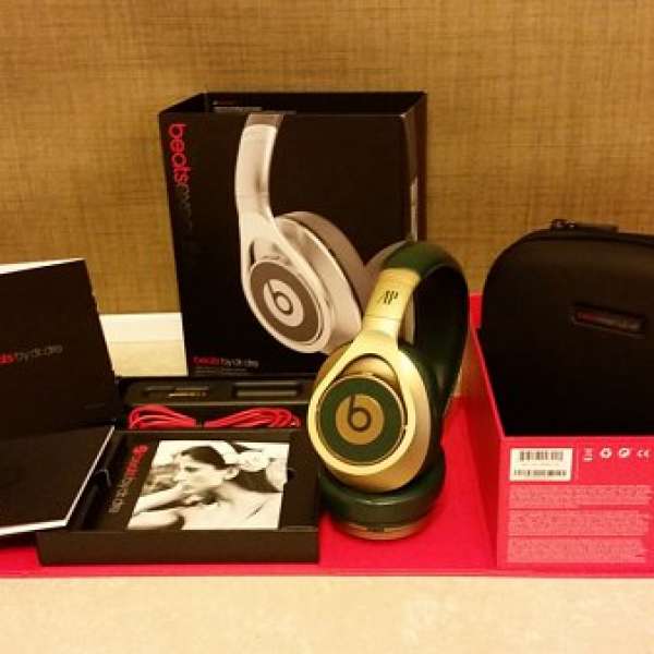 95% new Beats Executive 白爵錶 金色別注版 Full Box set