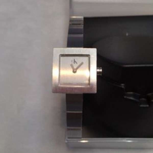 極新 名廠 Calvin Klein (CK) 方面 全鋼 女裝手錶,只售HK$200(不議價)