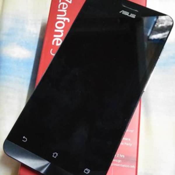 Asus Zenfone 5 2GB 16GB ROM雙卡 行貨