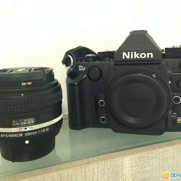 99%新，黑色 Nikon DF Kit (連50mm/1.8)