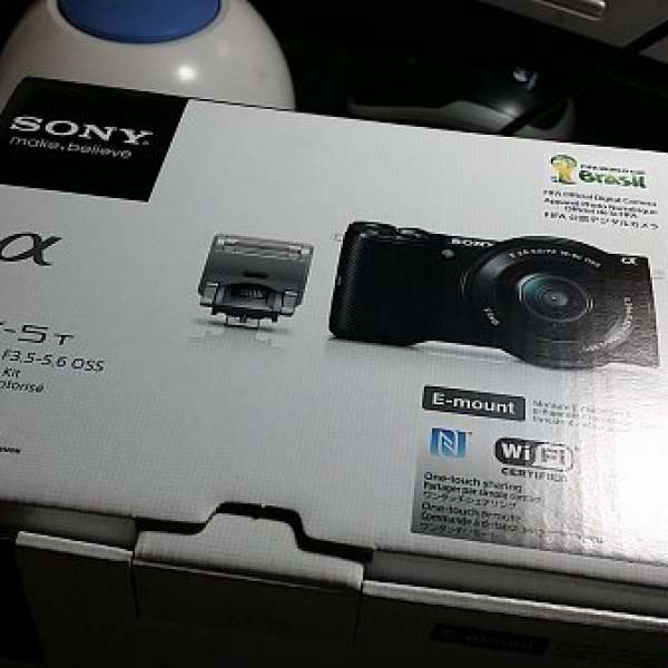 全新Sony NEX-5T 16-50mm Kit Set (黑色) 行貨 保養至2015年11月