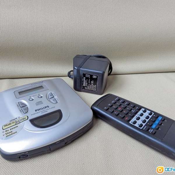PHILIPS PORTABLE VIDEO CD PLAYER AS9898 / 11H 日本制造