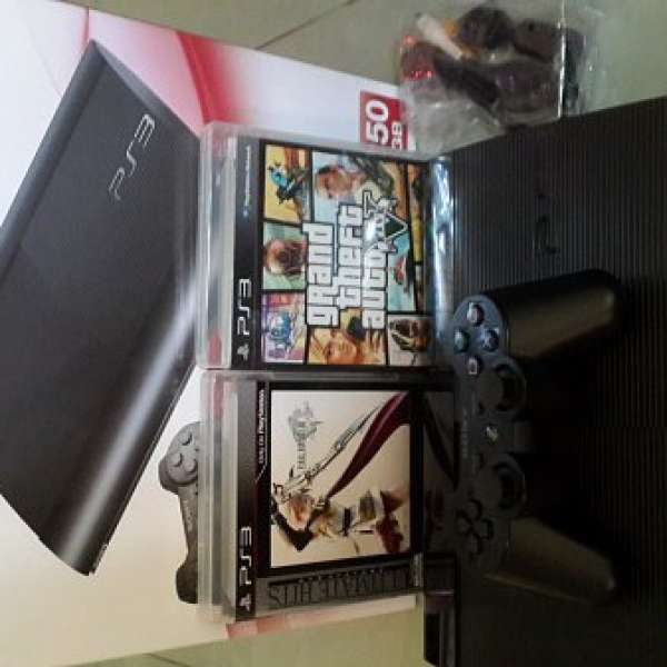 放ps3 super slim 250GB+gta5+FINAL FANTASY XIII