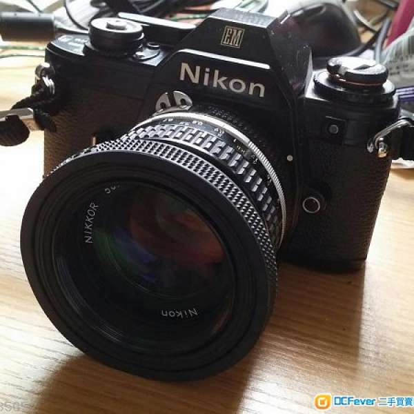 Nikon EM with MF lens 50mm f/1.4 AI