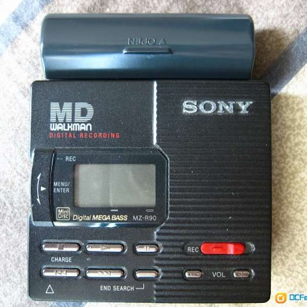 Sony MD Walkman MZ-R90 (可錄音)