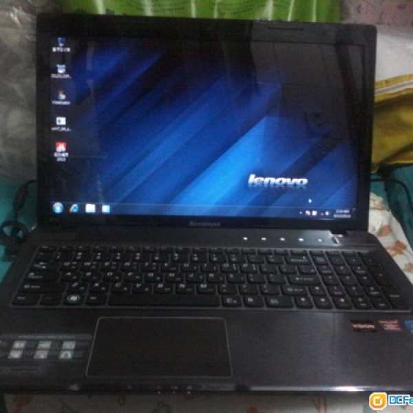 Lenovo AMD 4核心處理器 2gb獨顯 15.6吋大屏幕 手提電腦