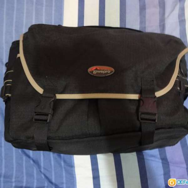 Lowepro S&F Reporter 500