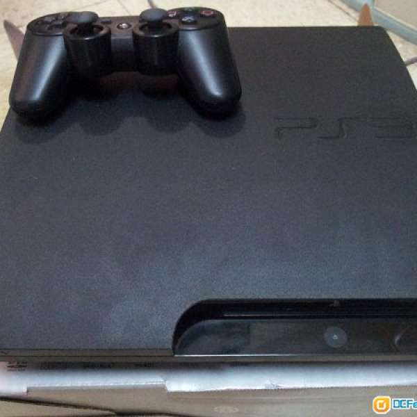 PS3 黑色 320GB 連原裝手掣 有盒連9隻game