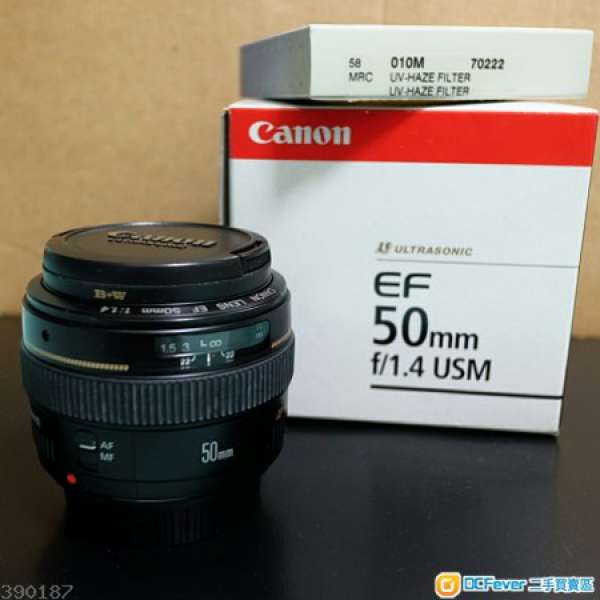 Canon EF 50mm F1.4 USM with filter