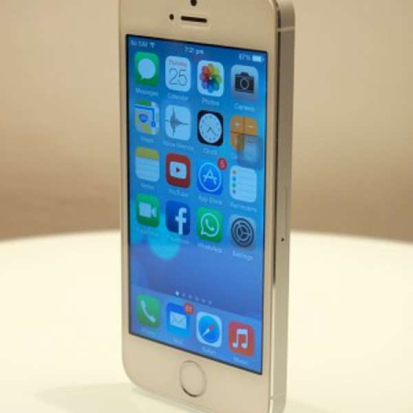 iPhone 5S <32GB 銀色> 95%New 行機 <有保> iPhone5S