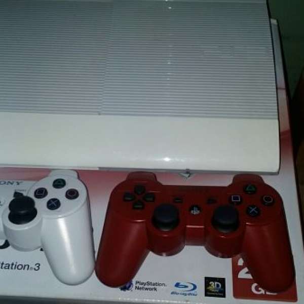 9成新 ps3 super slim 白色+2原裝手制+3隻games