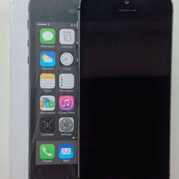 90% NEW iPhone 5S BLACK 32G 行貨全套有盒有保養到2015年1月