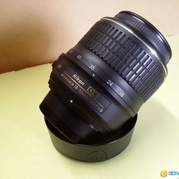 Nikon AF-S DX NIKKOR 18-55mm f/3.5-5.6G VR