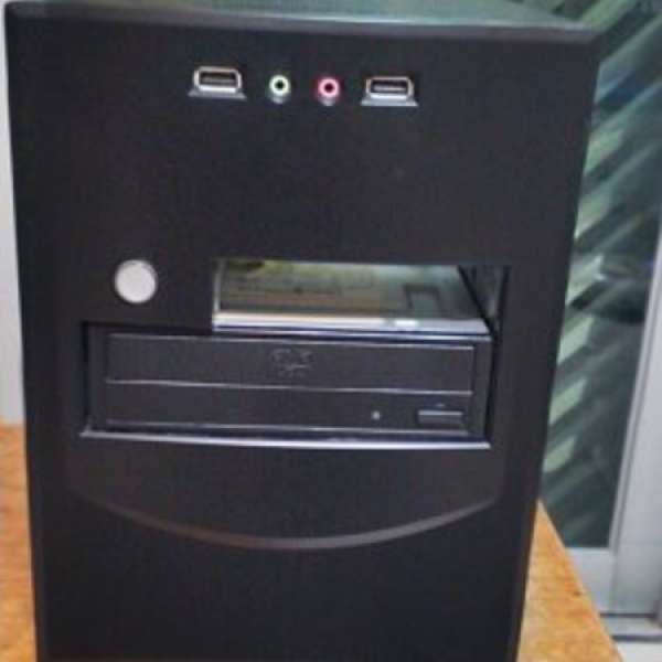 itx case with DVD Rom 90% new