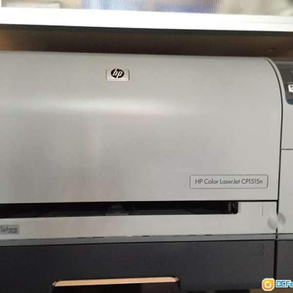 HP CP1515n彩色激光印表機另送一支全新原装碳粉(黑色)