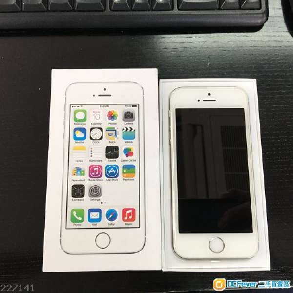 [港行] iPhone 5s 32GB Silver/White