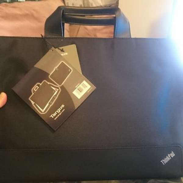 Lenovo ThinkPad 14W Ultrabook Topload Bag & Standard Sleeve