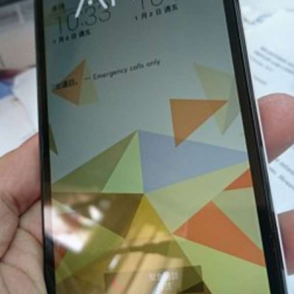 出售全新 LG AKA (LG-F520K) Android 4G 手機