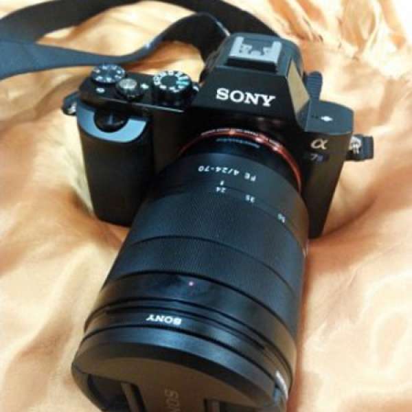 Sony A7s全片幅無反相機 + F 4/24-70 Lens