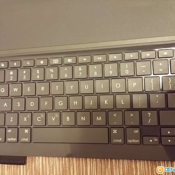 Logitech Type+ Keyboard Folio Case for iPad Air 2 - 黑色 90% new