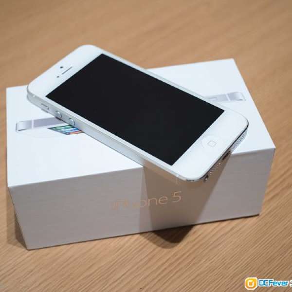 iPhone 5 silver 16gb