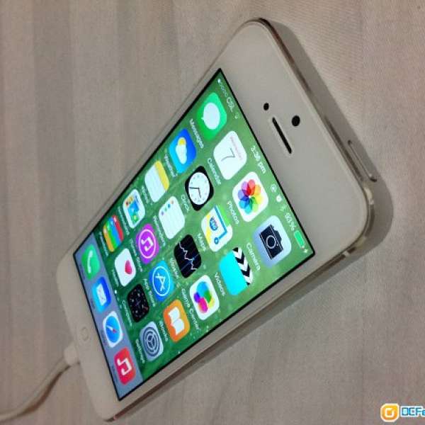 95%新iPhone 5 32GB銀白色港行