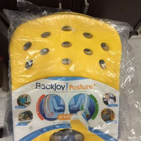 Backjoy 健康坐墊售$310 (購至美國Amazon)100％新貨 (yellow or orange)