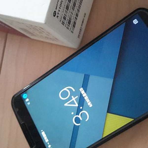 Nexus 6 32GB (不能讀sim card, 其他功能正常)