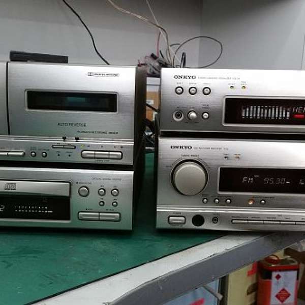 Onkyo R-32 FM/AM Equalizer HiFi CD，Double Tape