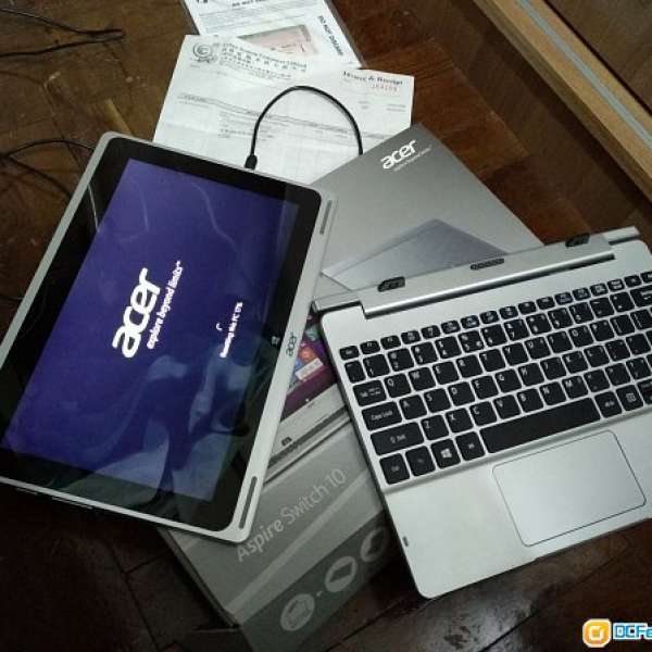85% new ~ ACER Aspire Switch 10 Laptop/Tablet/Pad