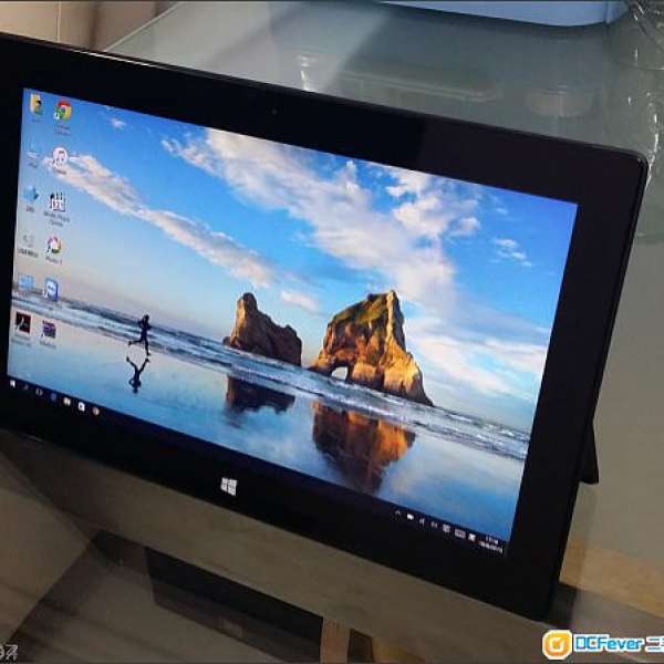 大平賣! Microsoft Surface Pro -95% new - 128GB - 升級到win10 專業版 pro