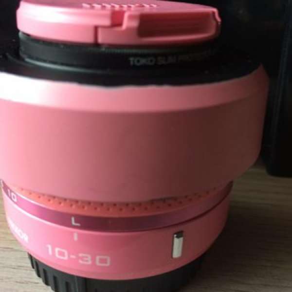 Nikon 1 NIKKOR VR 10-30mm f/3.5-5.6 + 30-110mm f/3.8-5.6 兩支 (粉紅色)