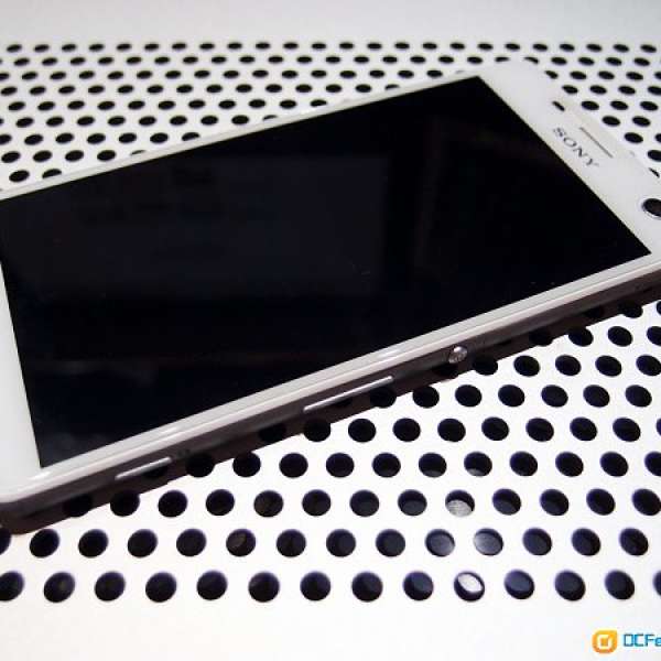 極新淨行貨白色Sony Xperia C4 Dual