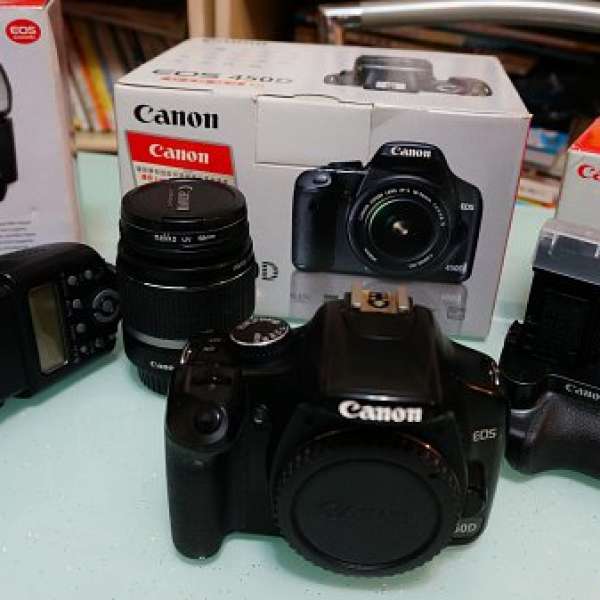 Canon 450D + EFS 18-55mm + Speedlite 430EX II + Battery Grip BG-E5