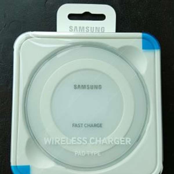 全新原裝 Samsung Fast Charge Wireless Charging Pad 白色快速無線充電板