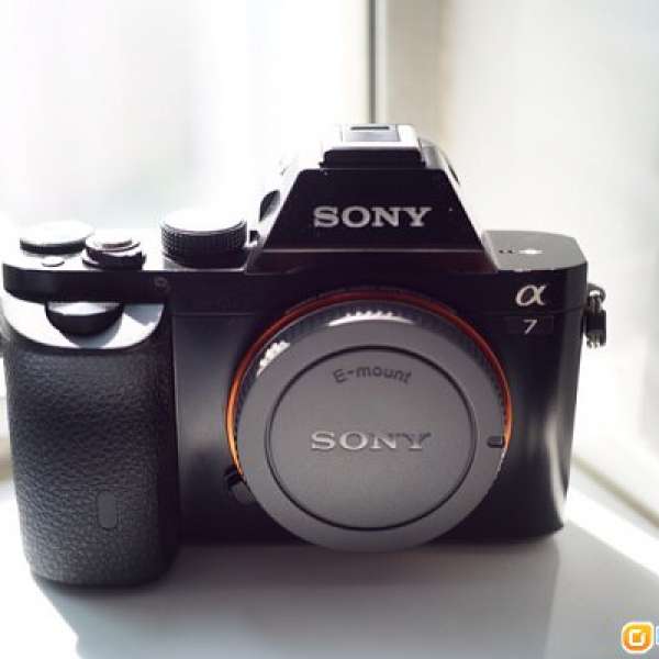 Sony A7 kit set 行貨 (with 2870 fit lens, 有保養）