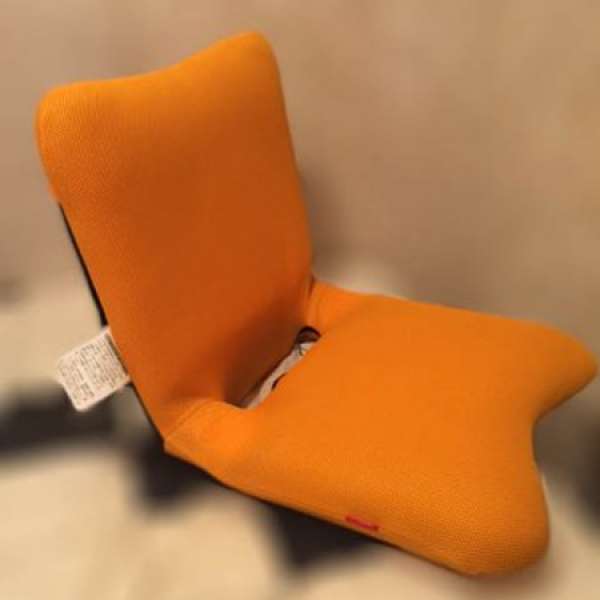 Cushion Chair 靠背椅