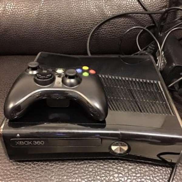 XBOX 360, 15 games, 1 controller