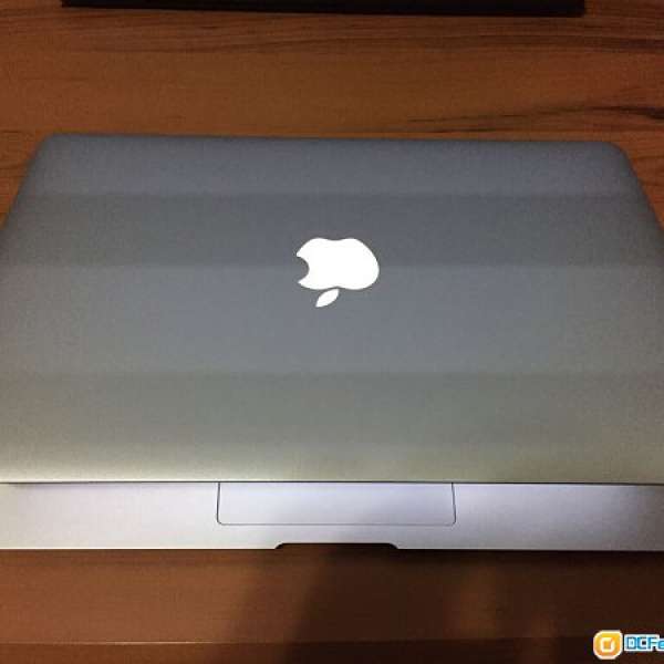 MacBook Air 13" Early 2014