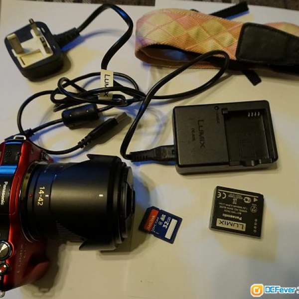 Panasonic LUMIX DMC-GF3 相機 (紅色)