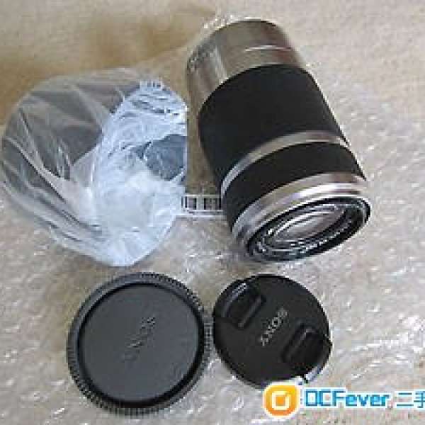 賣sony sel55210 銀色鏡頭 95%新有盒 用過冇3次 55-210有盒有遮光罩 送個日本filter...