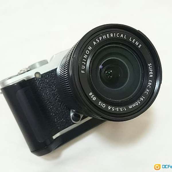 Fujifilm XM1 16-50mm kit set (銀色)可換canon 100D